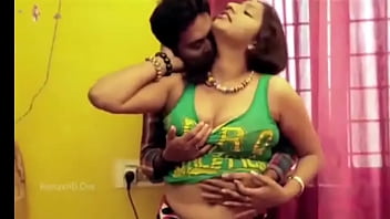 mumbai desikiraye wali bhabhi sex with a padosi boy