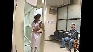 dad spying on pregnant daughter