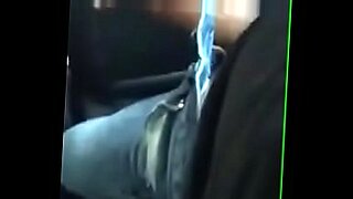 videos de mujeres teniendo sexo en el bus