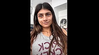 mia khalifa commplte fuck video