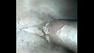 extra small cute lesbien pussy eating videos