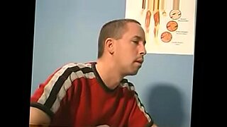 sister caught masterbating and brother joins hd in xvideos