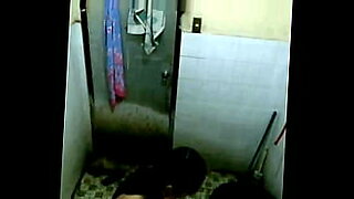 xnxx indonesia jilbab hamil small kamar mandi