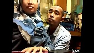 putar video mesum indonesia ngentot anak sma