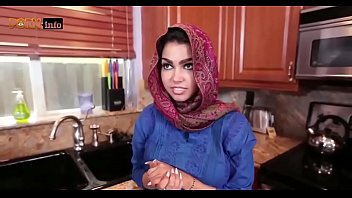 hijabi arab girl