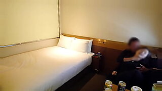 xnxx hasband wife night sex in room india