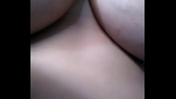 solo pussy rubbing with fingers
