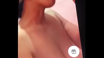 pinay maid in singapore finger wet pussy