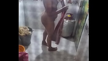 tamil fuck video in bathroom of owner with velaikari
