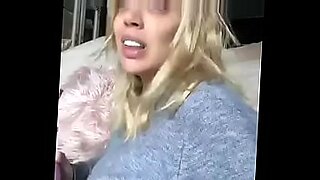 54811 britney shannon barely keeping whole thing in her throat