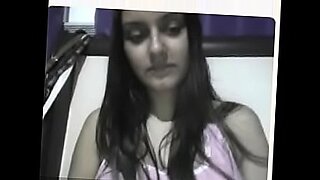 cute latina webcam