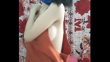 hot asian gf sucking a chinese chopstick