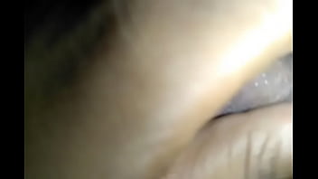 fat girl masturbates on hidden cam