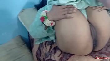 hijab big boobs webcam