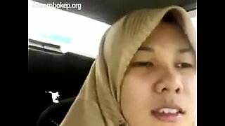 xxx hijab indonesia massage