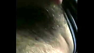 squirting pussy solo up close
