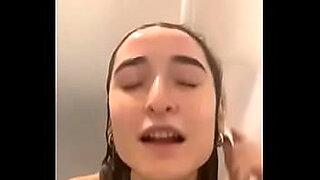alura jenson shower sex