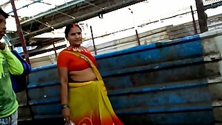 bhojpuri fat women naked item dance video