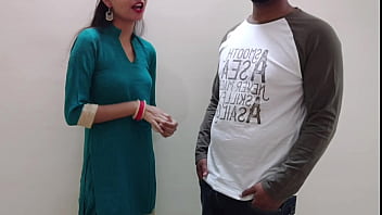 ladki ki chut se pani nikalna hindi gau ki video