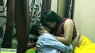 hindi sleeping saxx dasi sister and brother