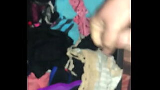 amateur masturbation in panties on webcamomemade
